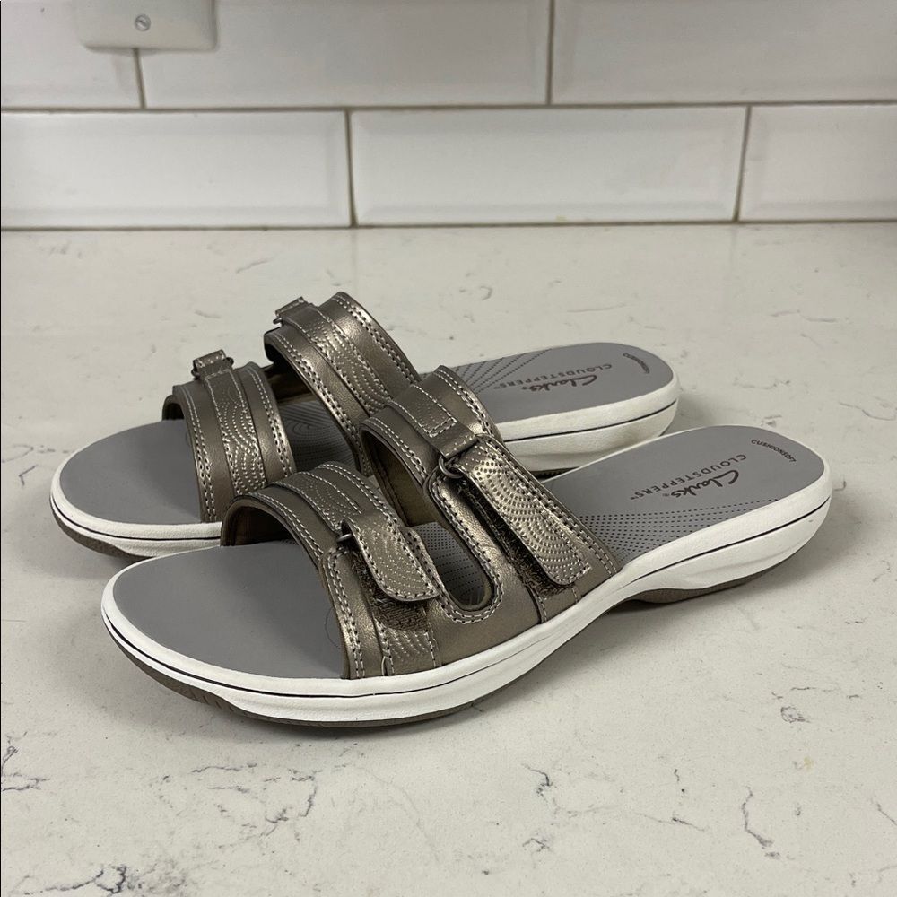 Clarks Breeze Piper Sandal Women's Pewter Metallic Slide Sandals Size 8
